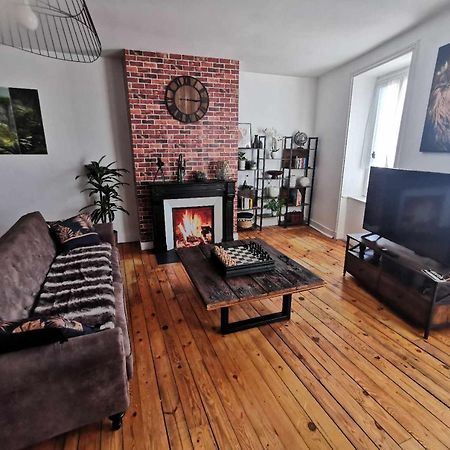 Bel Appartement De 1 A 7 Personnes Ambert Dış mekan fotoğraf