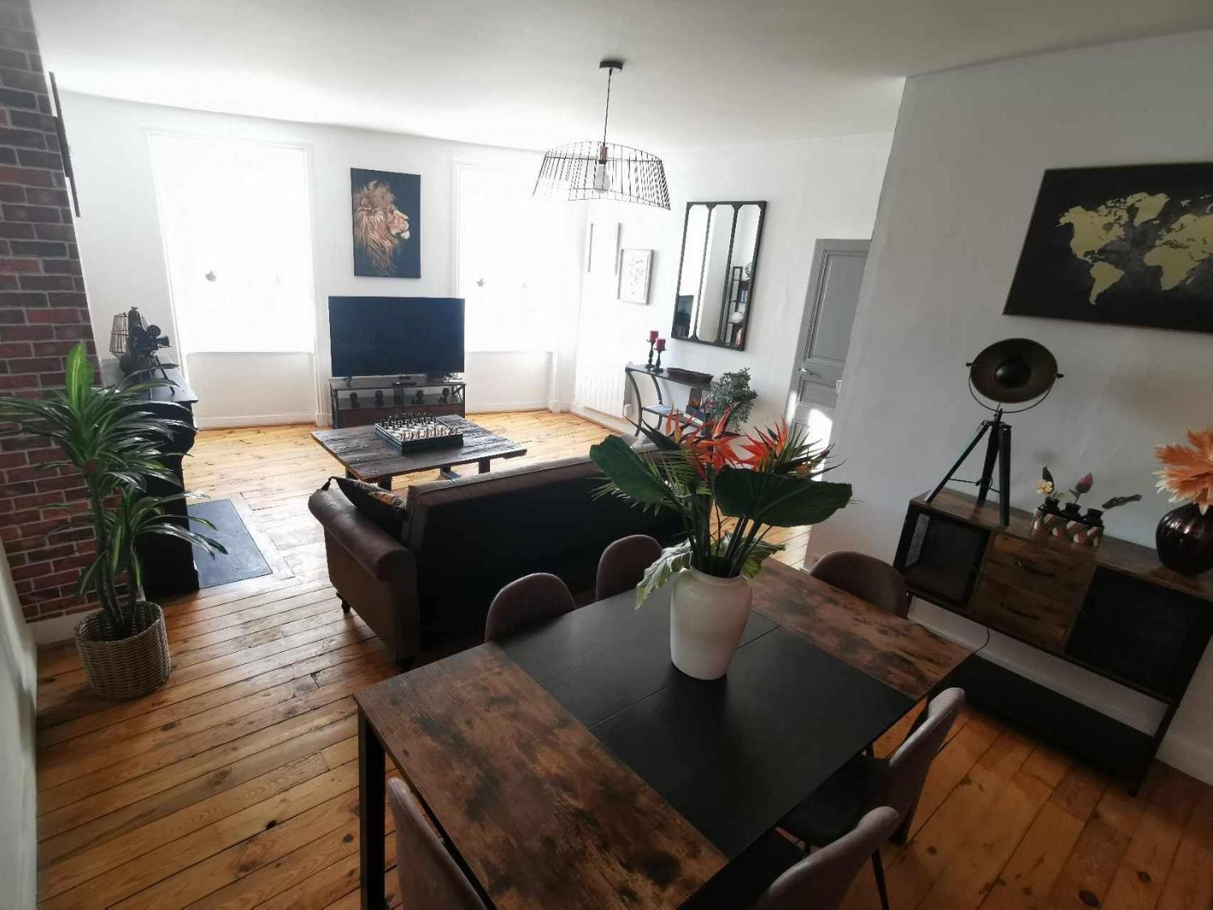 Bel Appartement De 1 A 7 Personnes Ambert Dış mekan fotoğraf