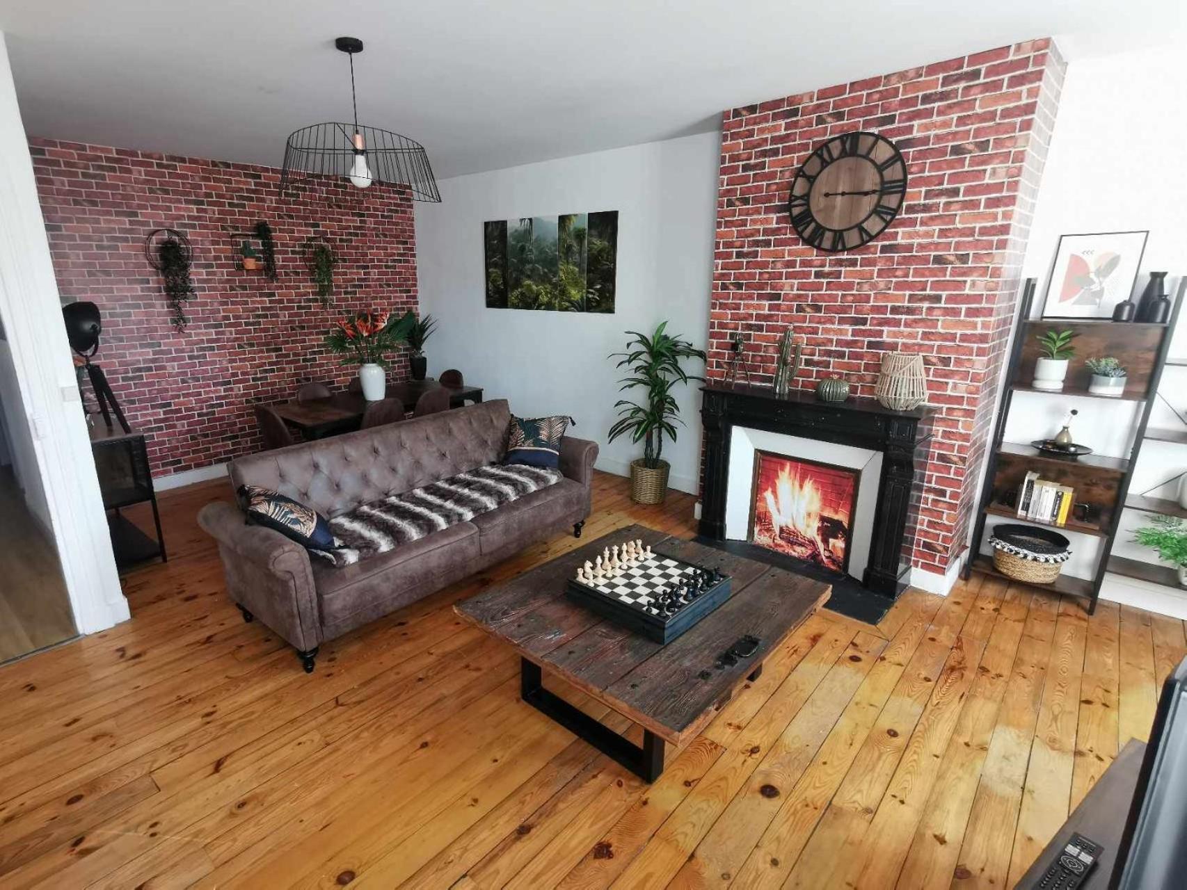 Bel Appartement De 1 A 7 Personnes Ambert Dış mekan fotoğraf